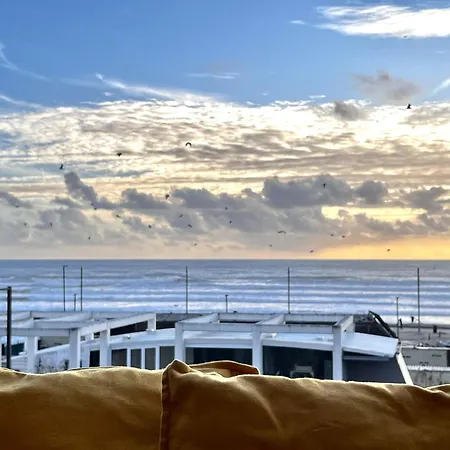 Apartment The Sun - By Caparica