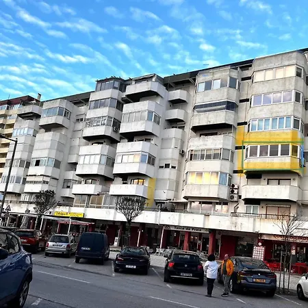 Apartment The Sun - By Caparica *