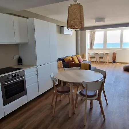 The Sun - By Caparica Apartment *